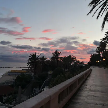 Class New Apartment *