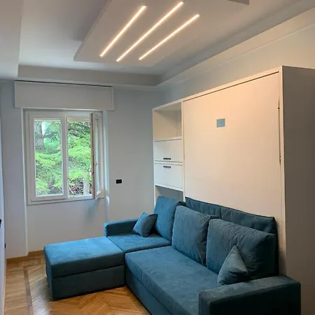 Class New Apartment